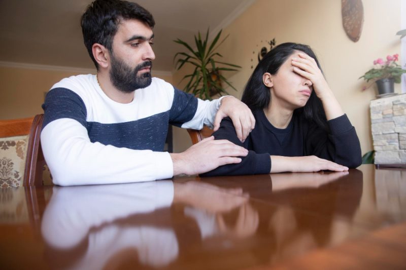 Stresul în cuplu: Cum îți vede negativ partenerul